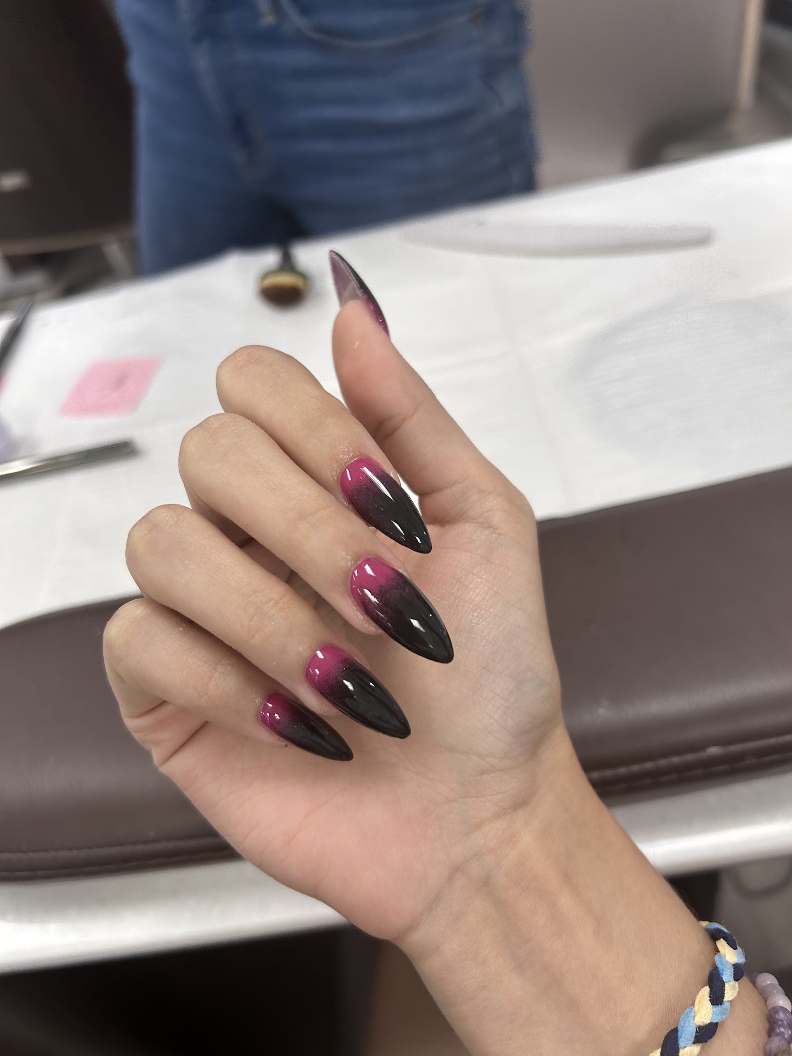 Mai Nails Salon nail photo 1